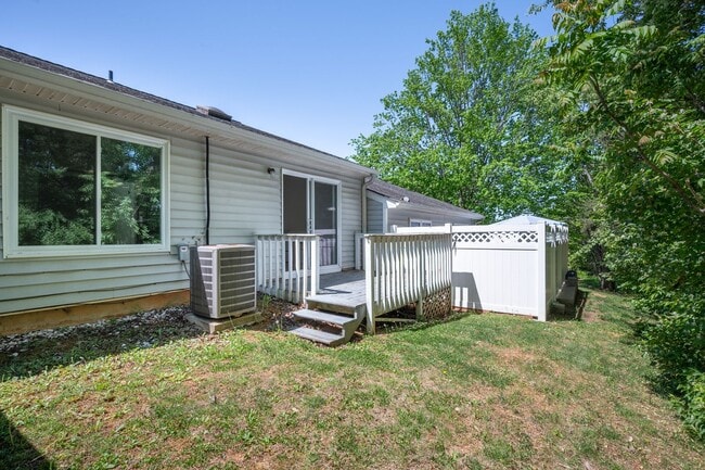 Photo - 373 Tinkerview Dr