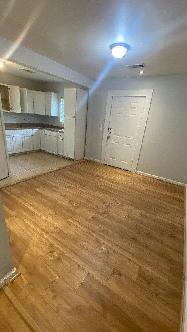 Photo - 1918 Oleander