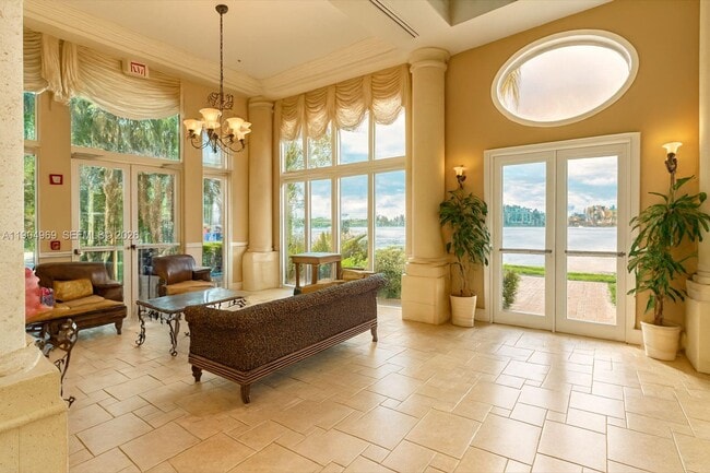 Photo - 17150 N Bay Rd Unidad 2122