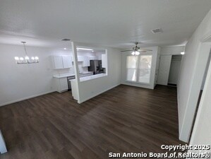 Building Photo - 953 Serenade Dr Rental