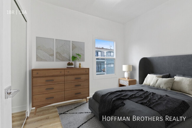 Photo - 201 Normandie Ave Unidad 13