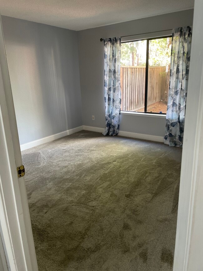 Dormitorio principal - 34612 Pueblo Ter Unidad Summerfield Ardenwood Fre