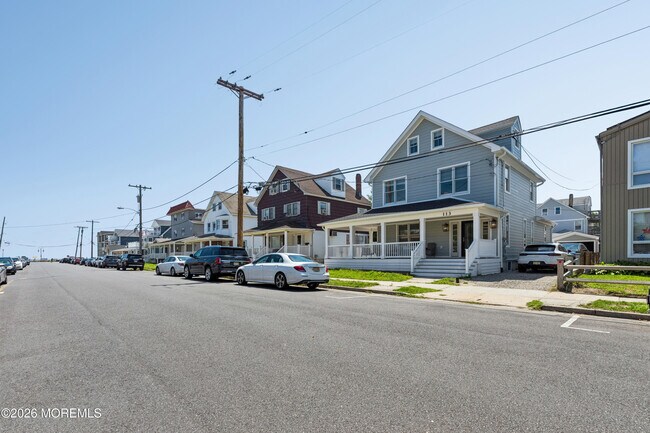 Photo - 113 12th Ave