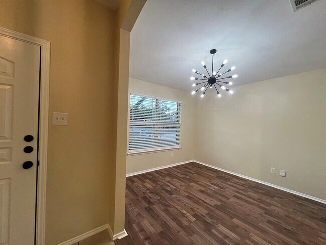 Photo - 137 Salado Dr