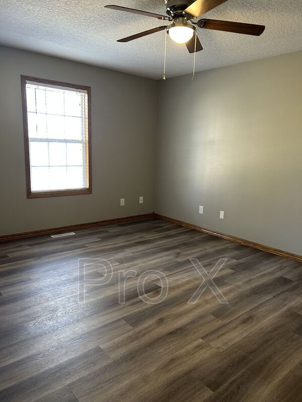 Photo - 719 E Madison St Unidad Apt. B