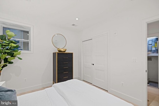 Photo - 1525 P St NW Unit 1