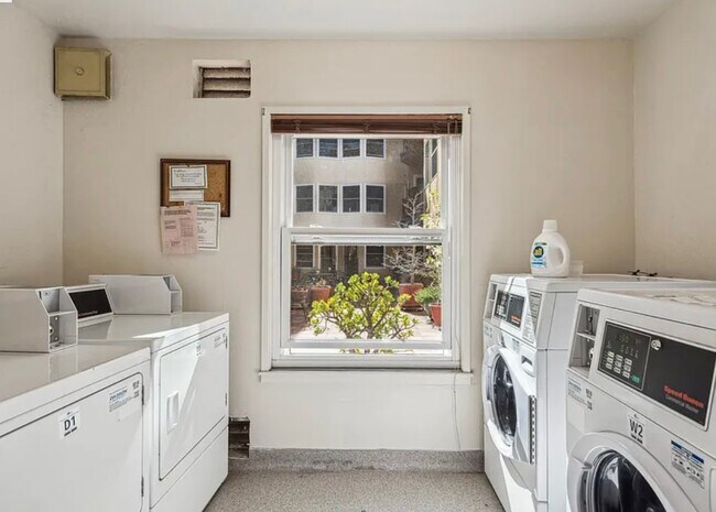 Photo - 22 Moss Ave Unidad 109