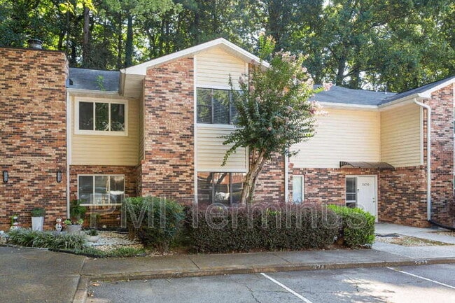 Photo - 2672 Moss Ln