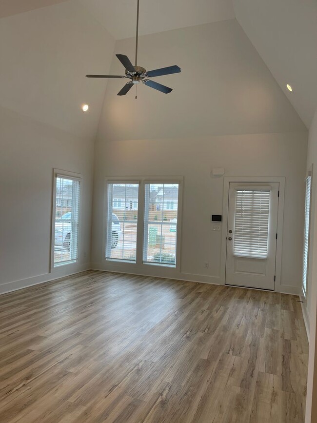 2BR TWIN HOME IN OPELIKA - 2BR TWIN HOME IN OPELIKA