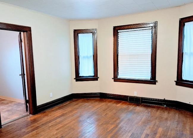 Photo - 2208 Highland Ave