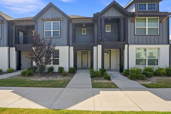 Photo - 1652 Jessica Dr