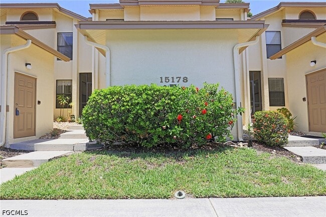 Building Photo - 15178 Parkside Dr Unit 103