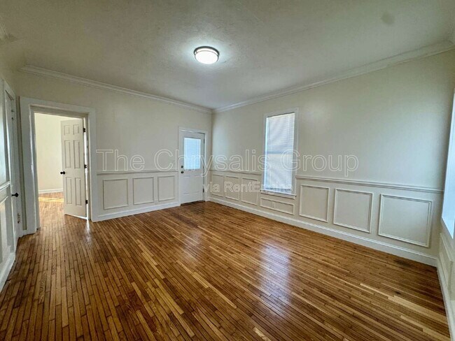 Photo - 416 Adams St