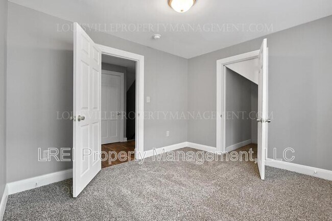 Photo - 4143 W Market St