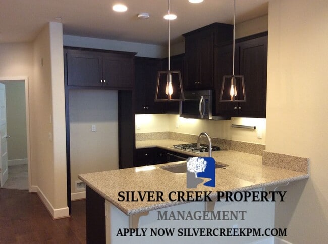 Photo - Appliances Included 3 BEDROOM HOME LOCATED IN DUBLIN!  - AVAILABLE ON NOV 15