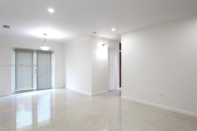 Photo - 6203 SW 108th Pl