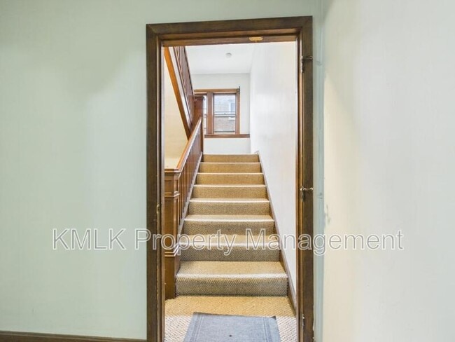 Photo - 1346 Kenilworth Ave
