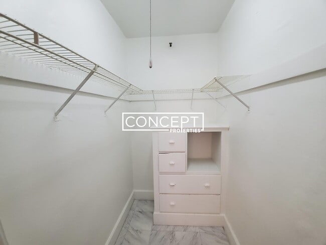 Photo - 91 Westland Ave Unidad 815GC