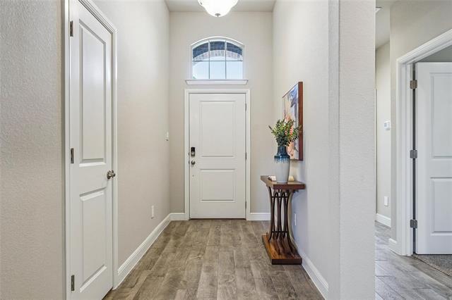 Photo - 1125 Southwark Dr