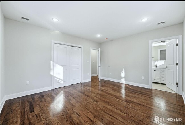 Photo - 46 Eppirt St