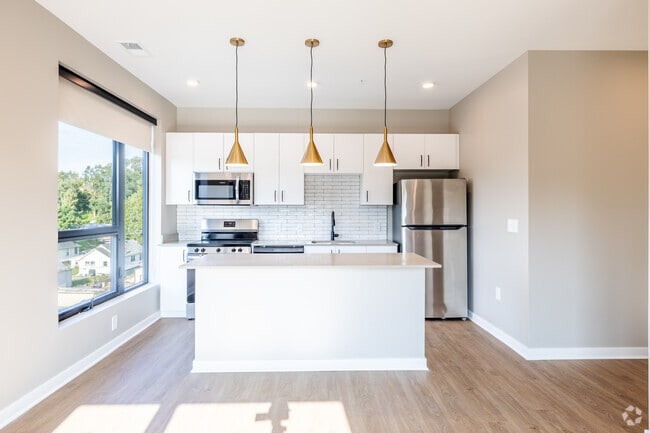 2BR, 2BA - 919SF - Kitchen - Boho Flats