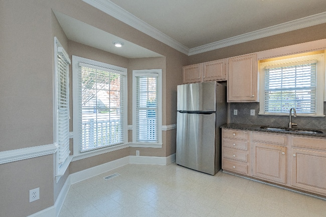 Photo - 101 St Charles Ct