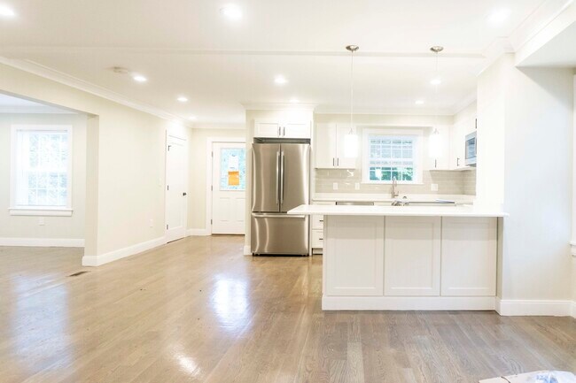 Photo - 54 Atkins St Unit 2