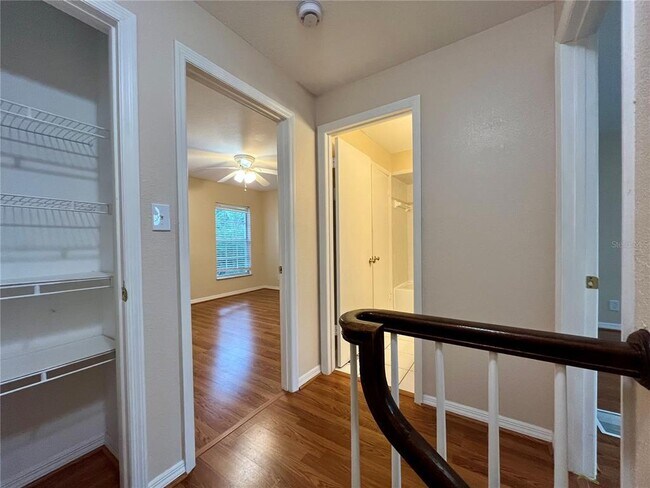 Photo - 37240 Embassy Pk Ln