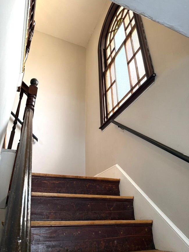 Photo - 130 Neal St Unidad 132 Neal St