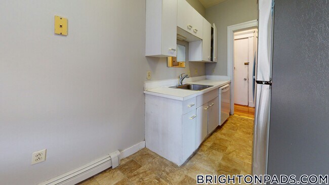 Photo - 1625 Commonwealth Ave Unidad 9