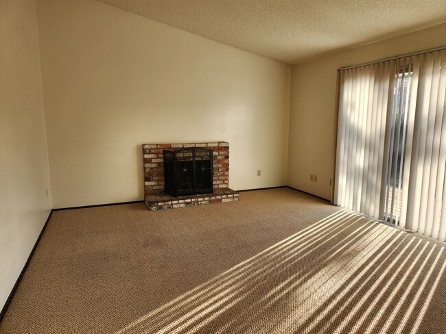 Photo - 5345 Eagan Ct