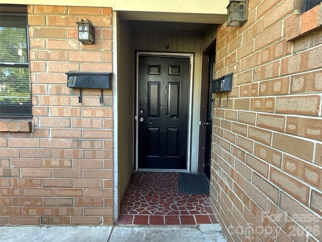 Photo - 322 E Sumter St Unit 4