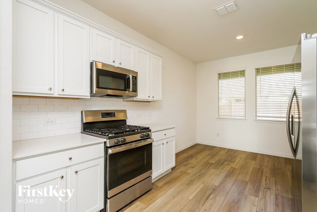Photo - 1226 Sequoia Ln