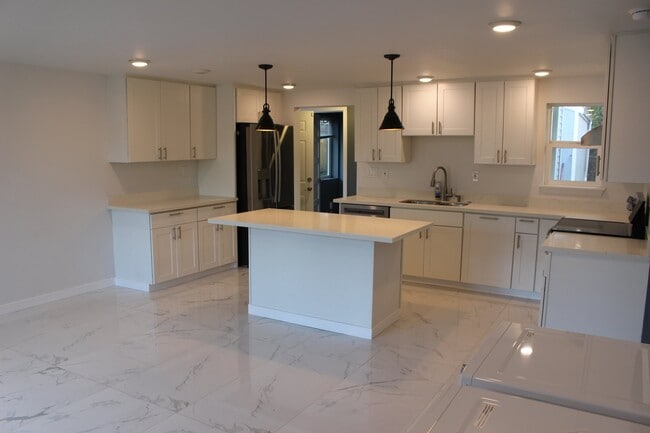 Photo - 12055 69th Ave S