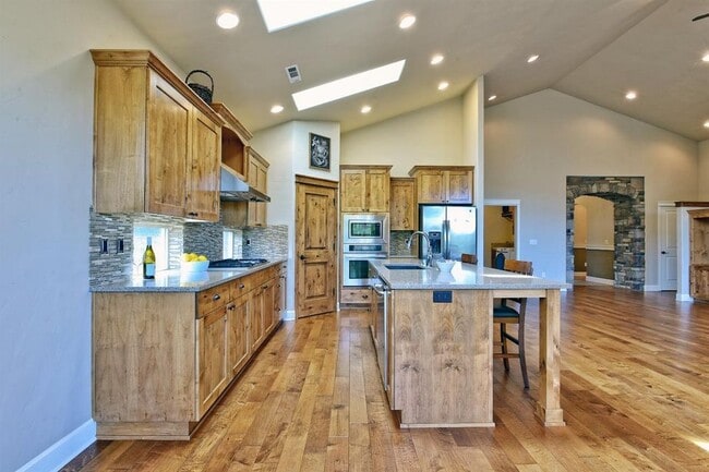 Photo - 3625 Camina Dr