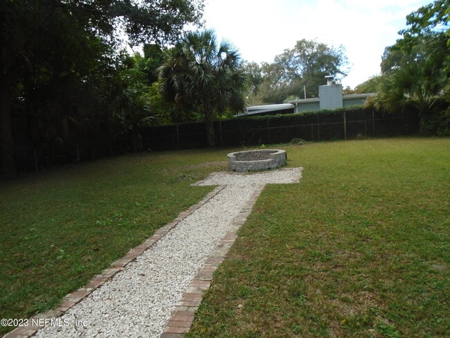 Photo - 1404 Morgana Rd