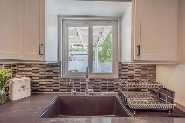 Beautifully Remodeled 2BR/1BA  Home – Move-In Ready!