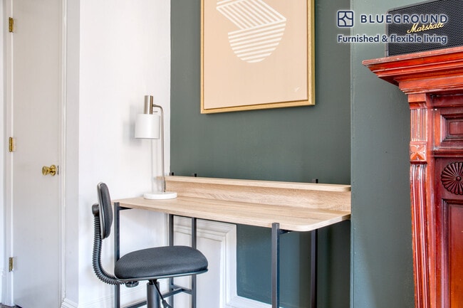 Photo - 230 Newbury St Unit FL2-ID600