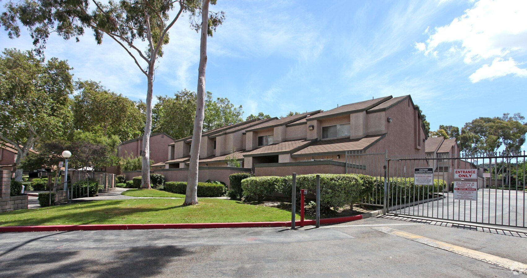 Photo - Nantes Manor Apartments