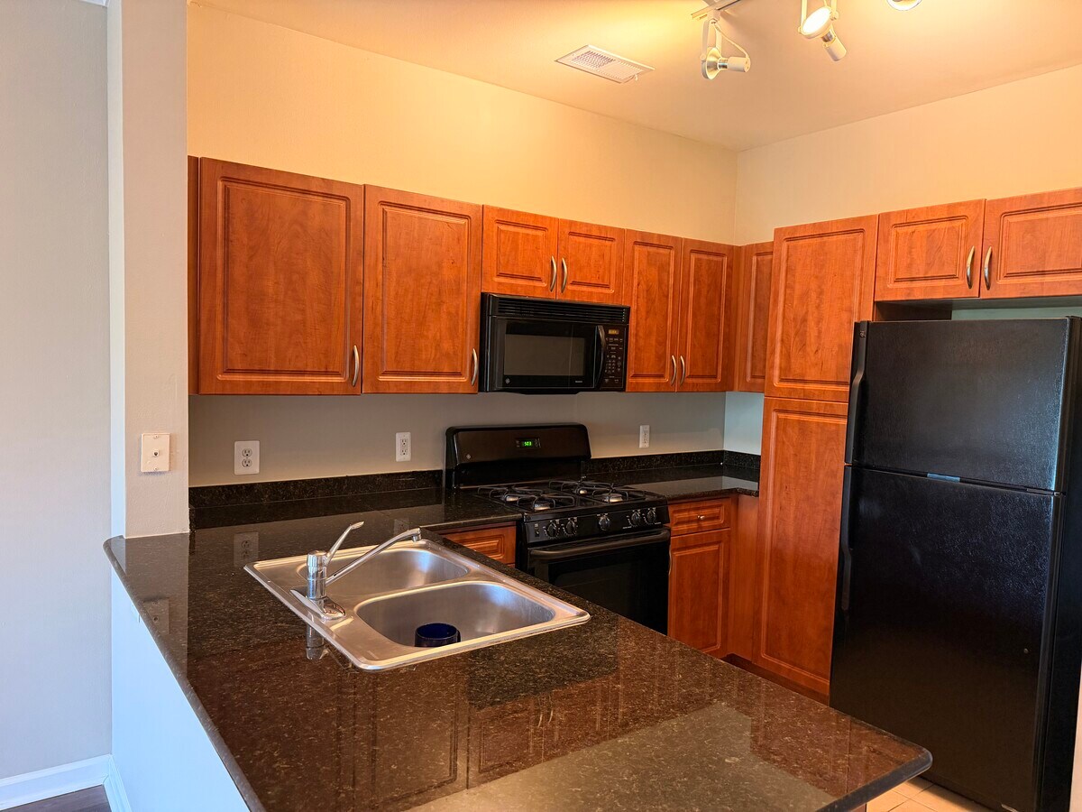 Photo - 12901 Centre Park Cir Unit 3-318