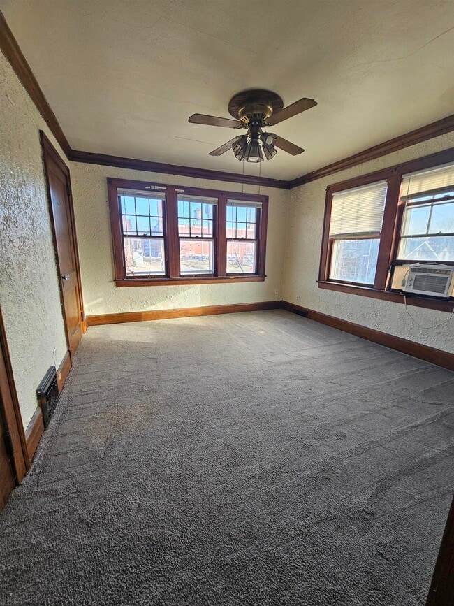 Photo - 914 18th Ave