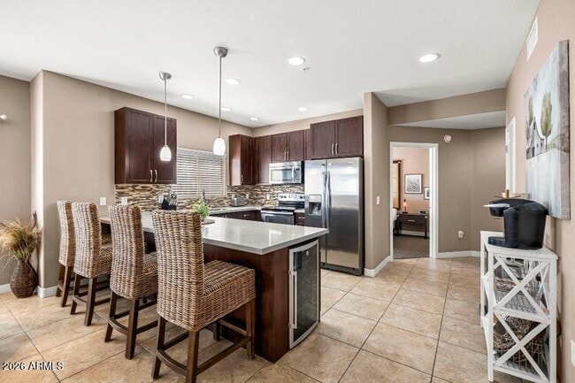 Building Photo - 5450 E Deer Valley Dr Unit 1193