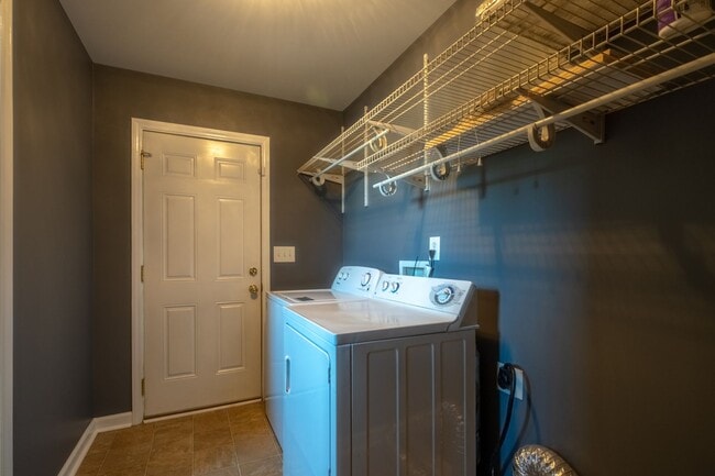 Photo - Cute home in Burlington with a fenced in b...