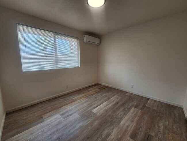 Photo - Alamo Apartments 6333 Unidad E