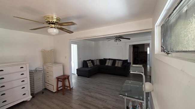 Photo - 208 Glenmere Rd