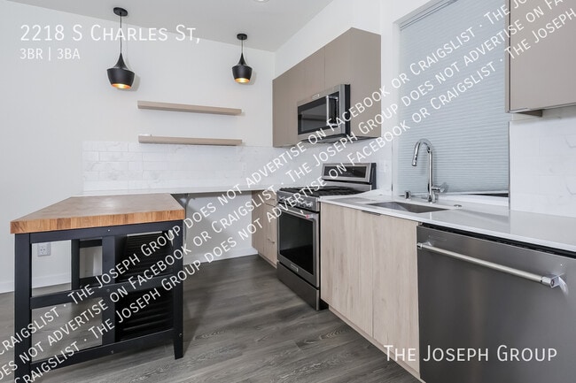 Photo - 2218 S Charles St