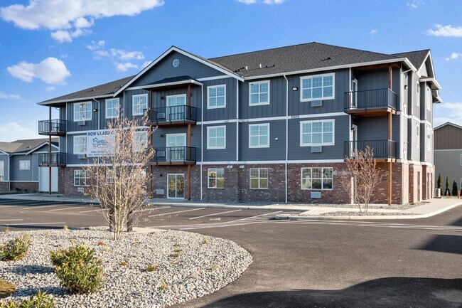 Photo - Modern Living in the Heart of Lynden –8889...