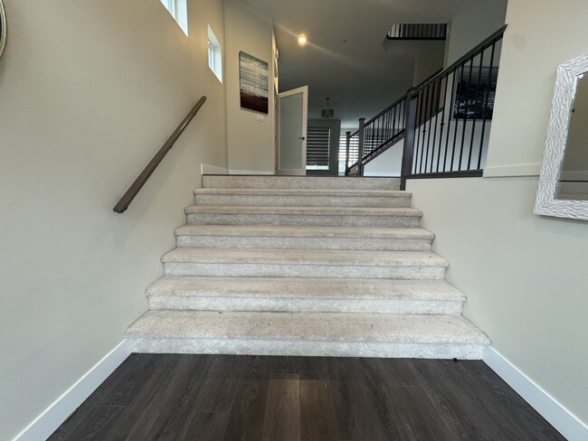 Photo - 23944 104 Av