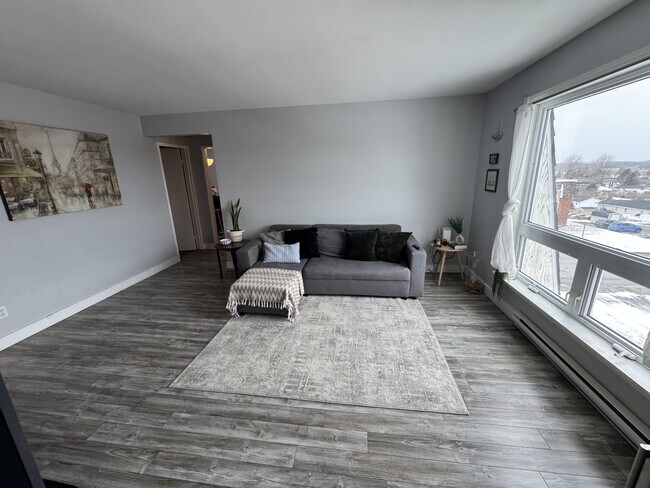 Photo - 546 Martha Ave Unité 24