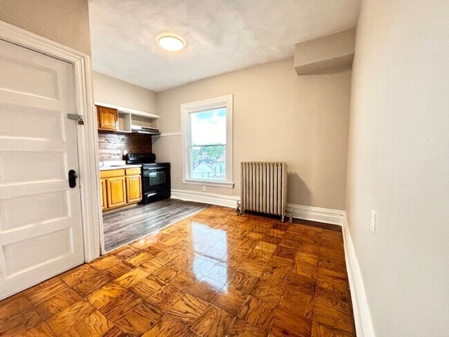 Photo - 732 8th St Unit 2